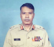 comdt.jpg